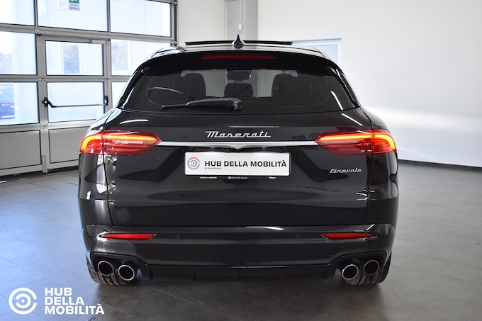 MASERATI Grecale MHEV 300 CV AWD GT